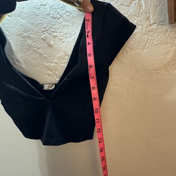 FREE PEOPLE BLACK SEXY CROP TOP XS EUC LIKE NEW - Picture 7 of 7